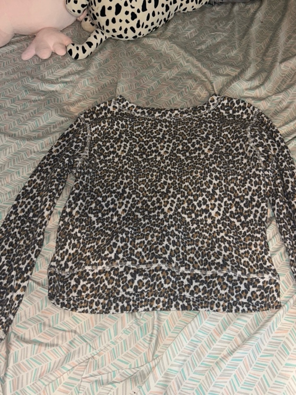 Maurices Girls' Long Sleeve Leopard Tee in Brown and Black
